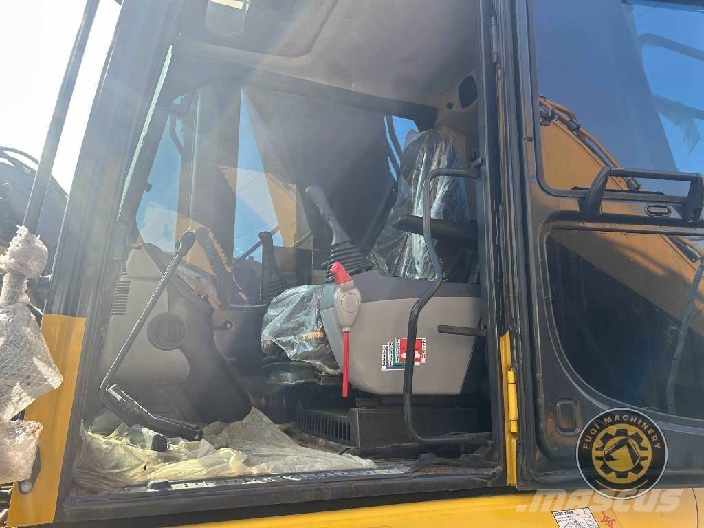 Komatsu PC 450-8 Верижен екскаватор