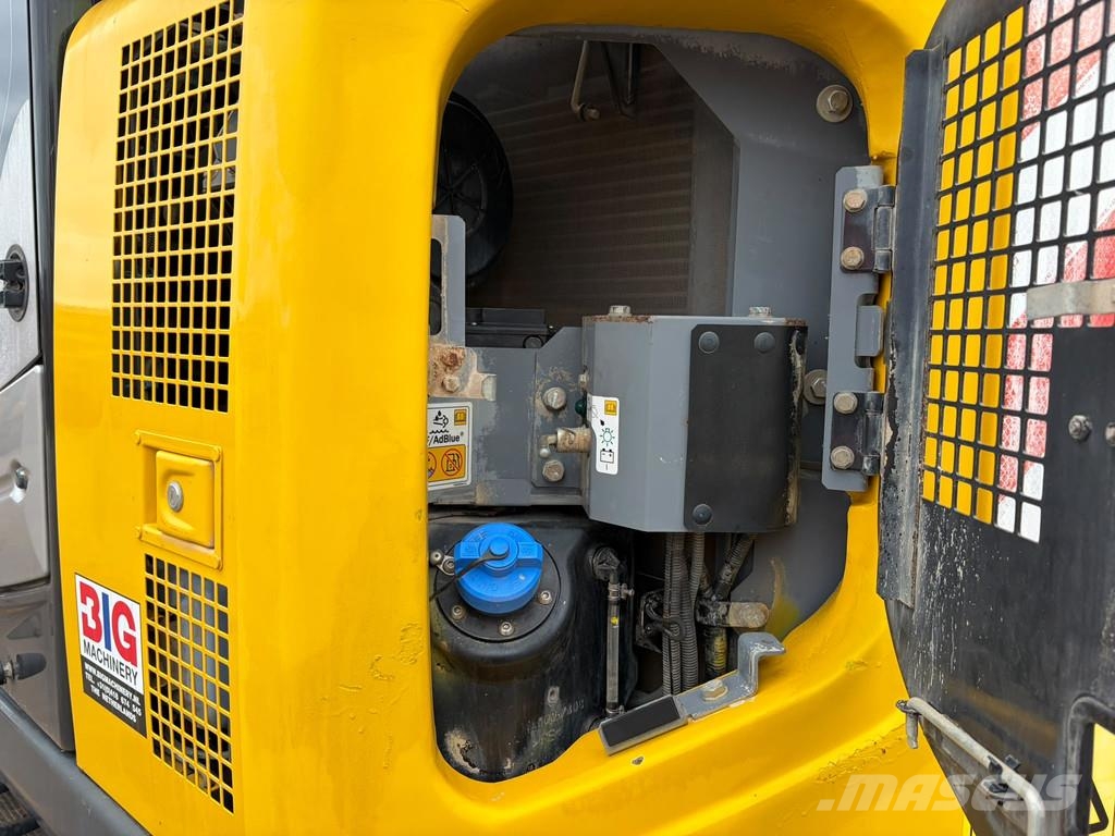 Hitachi ZX135US-6 حفارات زحافة