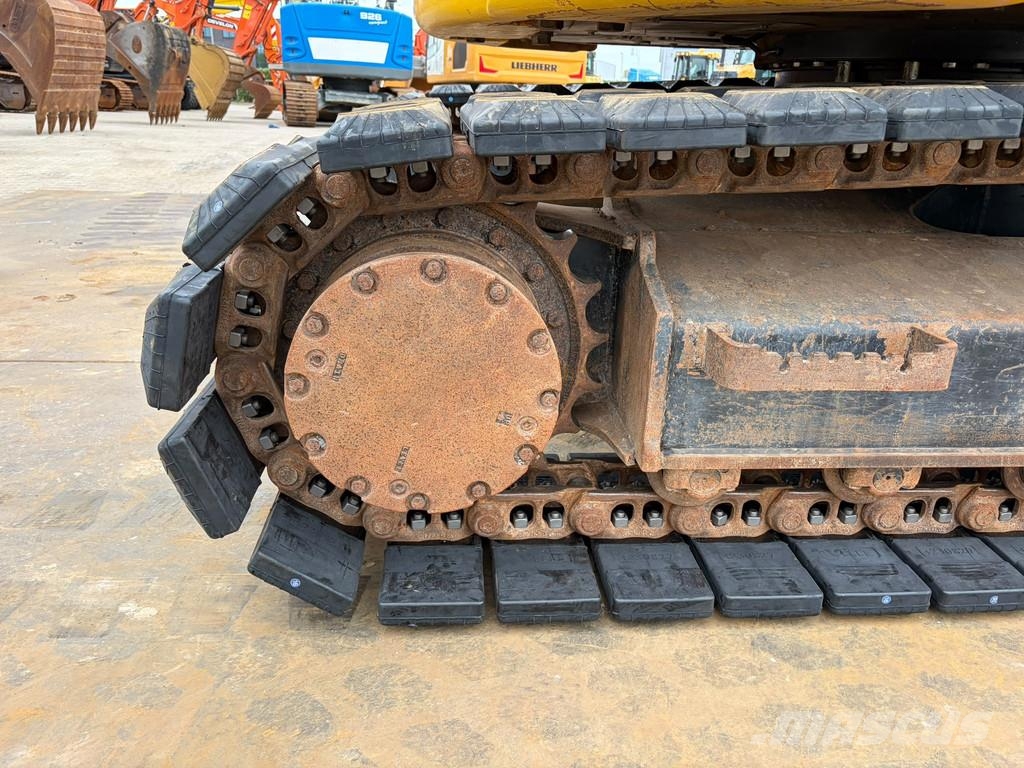 Hitachi ZX135US-6 Vikšriniai ekskavatoriai