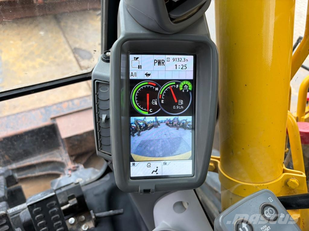 Hitachi ZX135US-6 حفارات زحافة