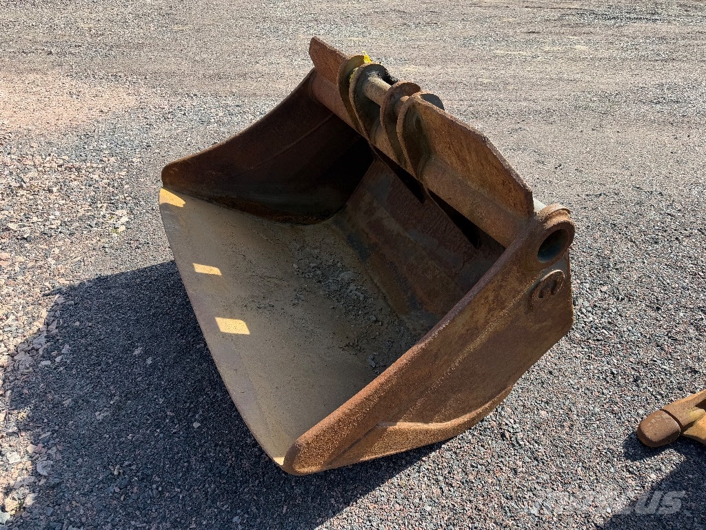 Terästyö T.Salminen Oy Gjerstad Kauha Buckets