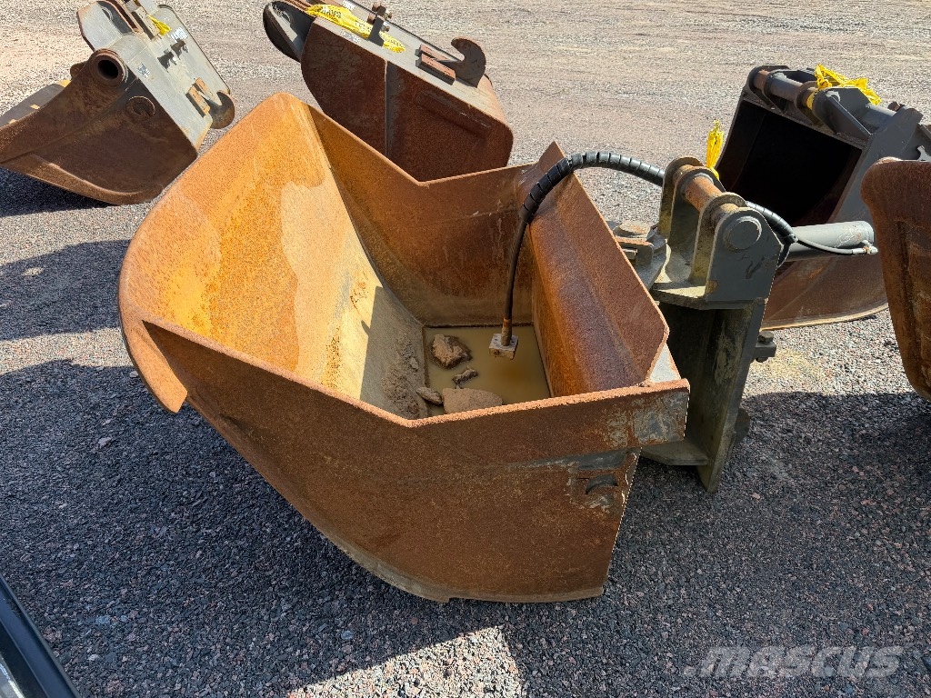 Terästyö T.Salminen Oy Gjerstad Kauha Buckets