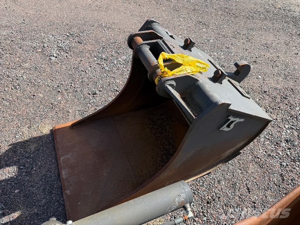 Terästyö T.Salminen Oy Gjerstad Kauha Buckets
