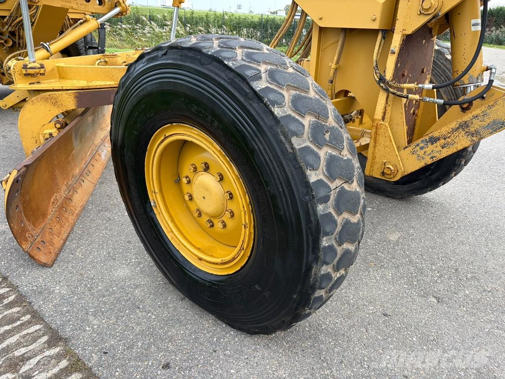 CAT 140H Grejdery