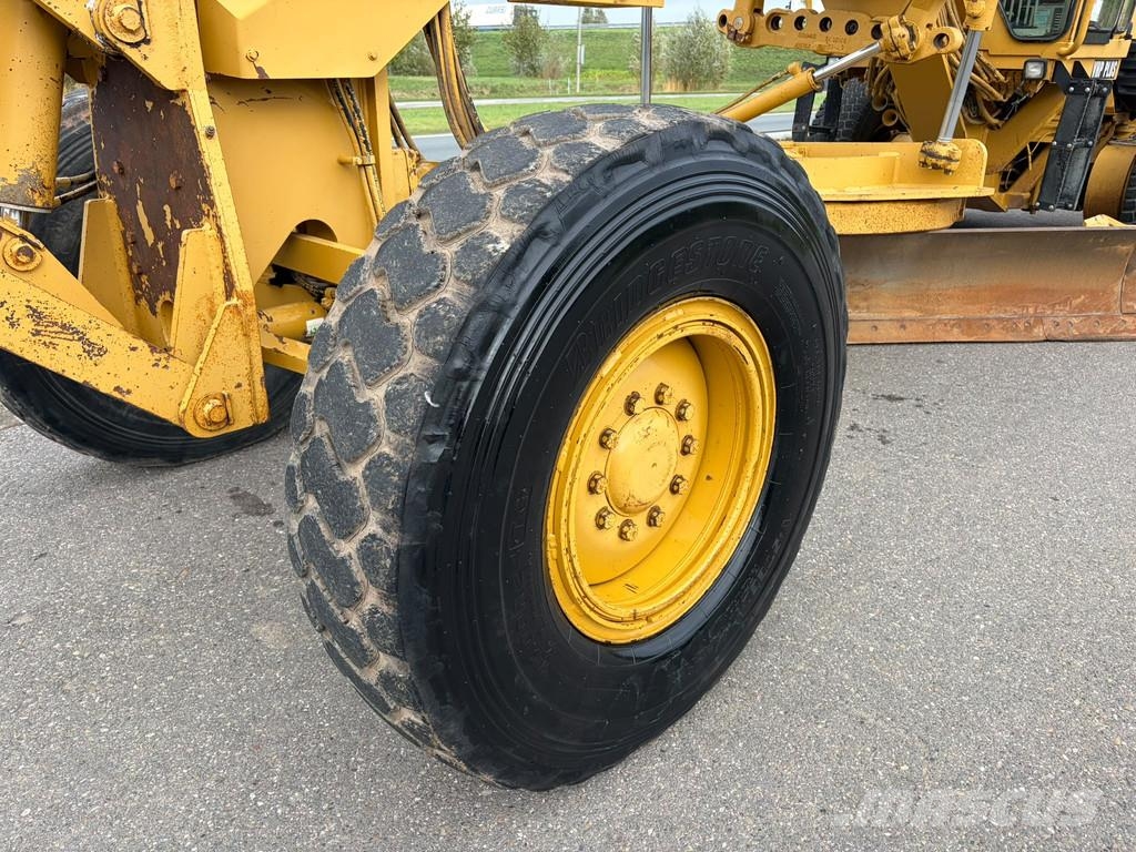 CAT 140H Grejdery