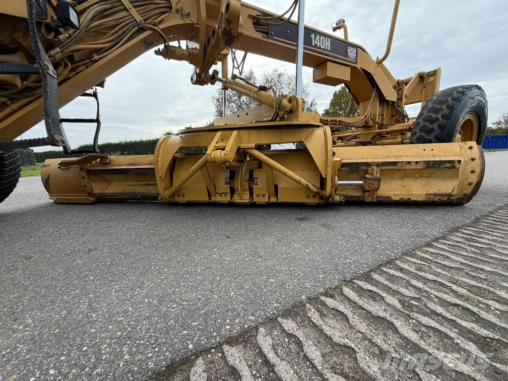 CAT 140H Grejdery