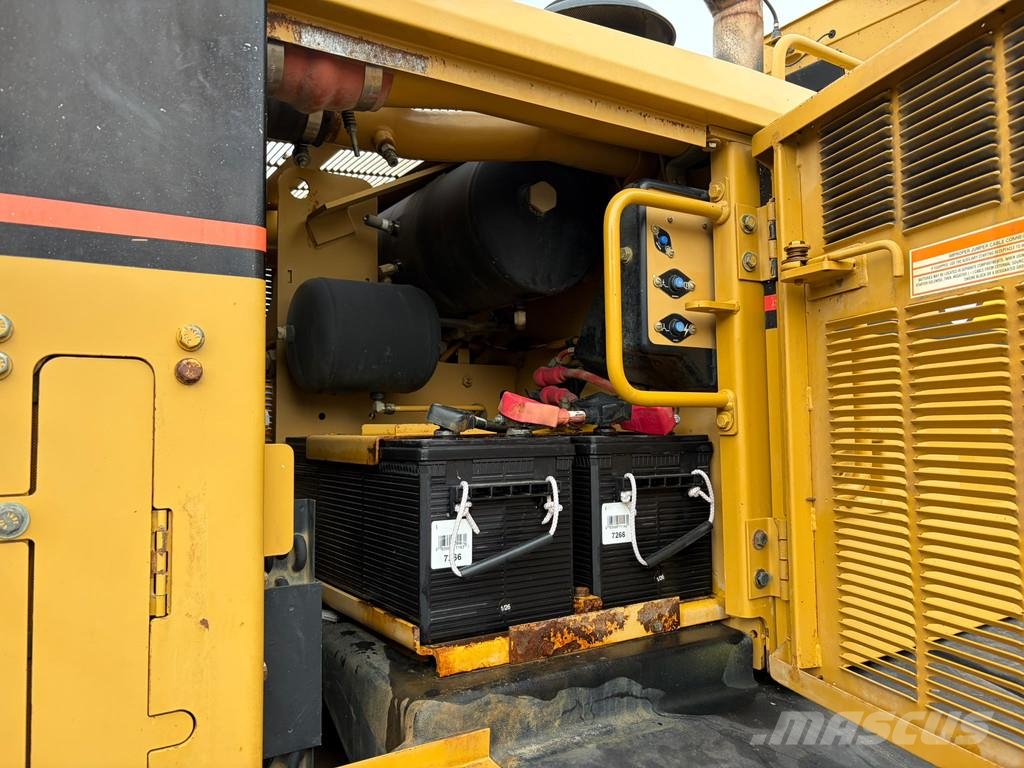 CAT 140H Grejdery