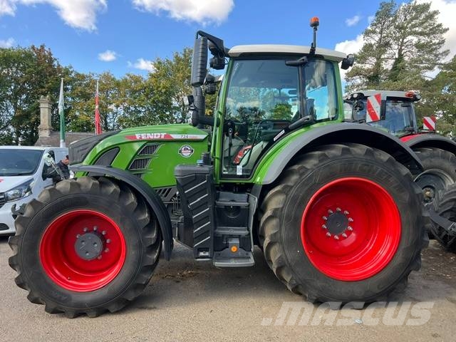 Fendt 724 Vario Gen6 Tractoren