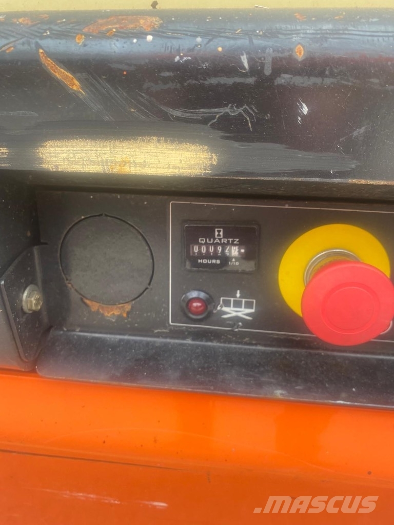 JLG ES 1932 剪叉式升降机