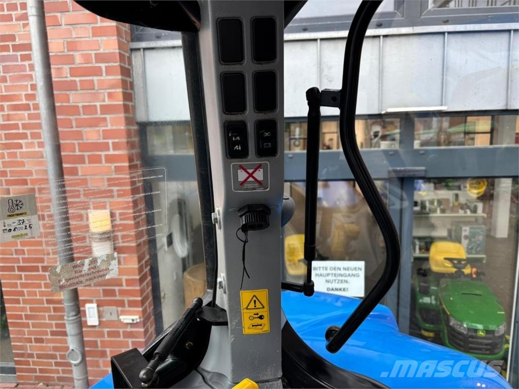 New Holland T6090 Traktori