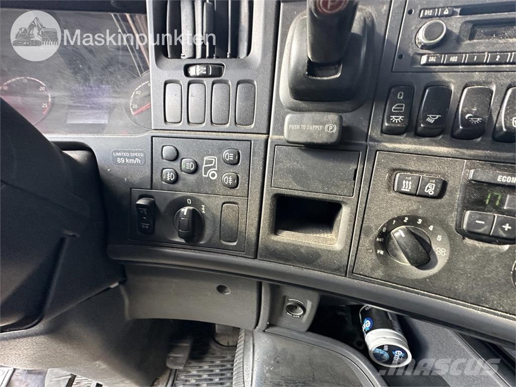 Scania R500LB6X2HSZ Грузовики-Фургоны