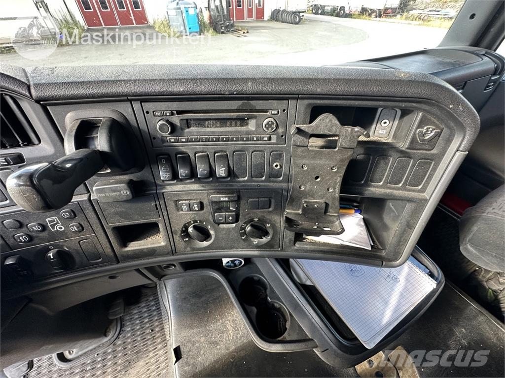 Scania R500LB6X2HSZ Грузовики-Фургоны