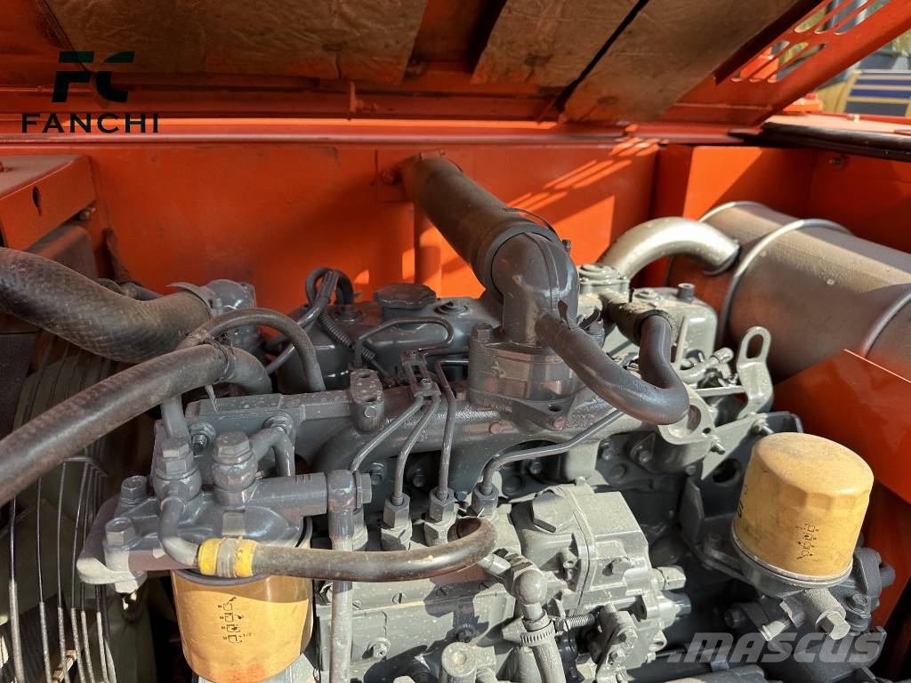 Hitachi ZX 70 LC Средни екскаватори 7т - 12т
