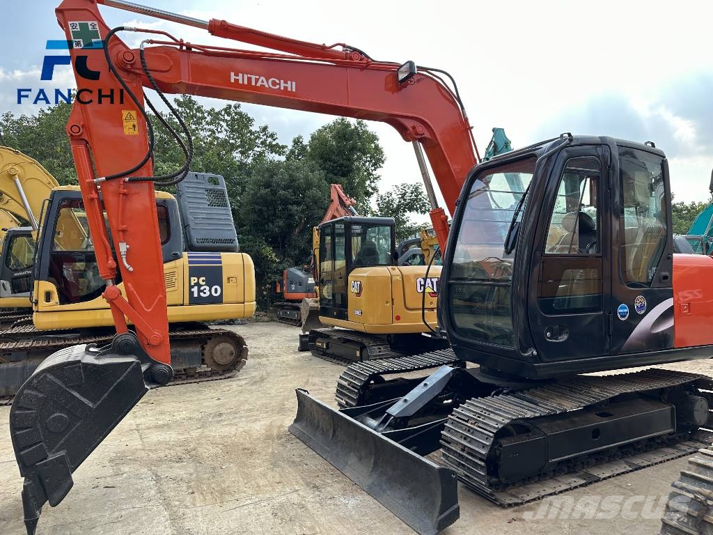 Hitachi ZX 70 LC Средни екскаватори 7т - 12т