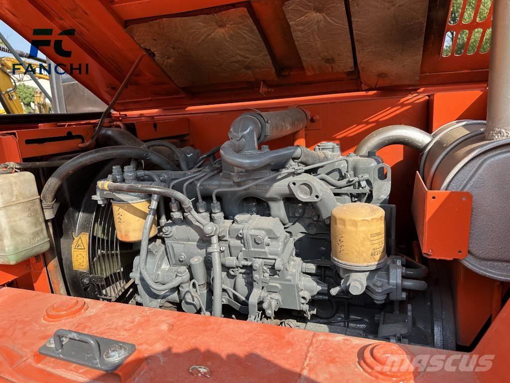 Hitachi ZX 70 LC Средни екскаватори 7т - 12т