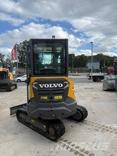 Volvo ECR 27 D Mini bagri <7t