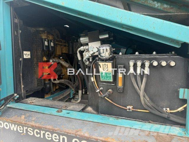 PowerScreen Warrior 1400X Scalping Screen 篩分機