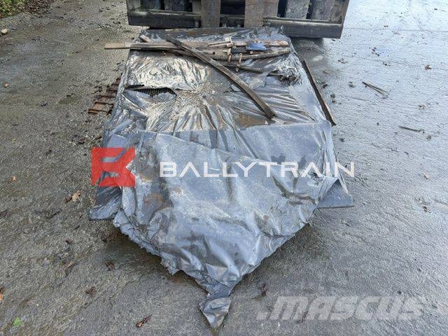 PowerScreen Warrior 1400X Scalping Screen 篩分機