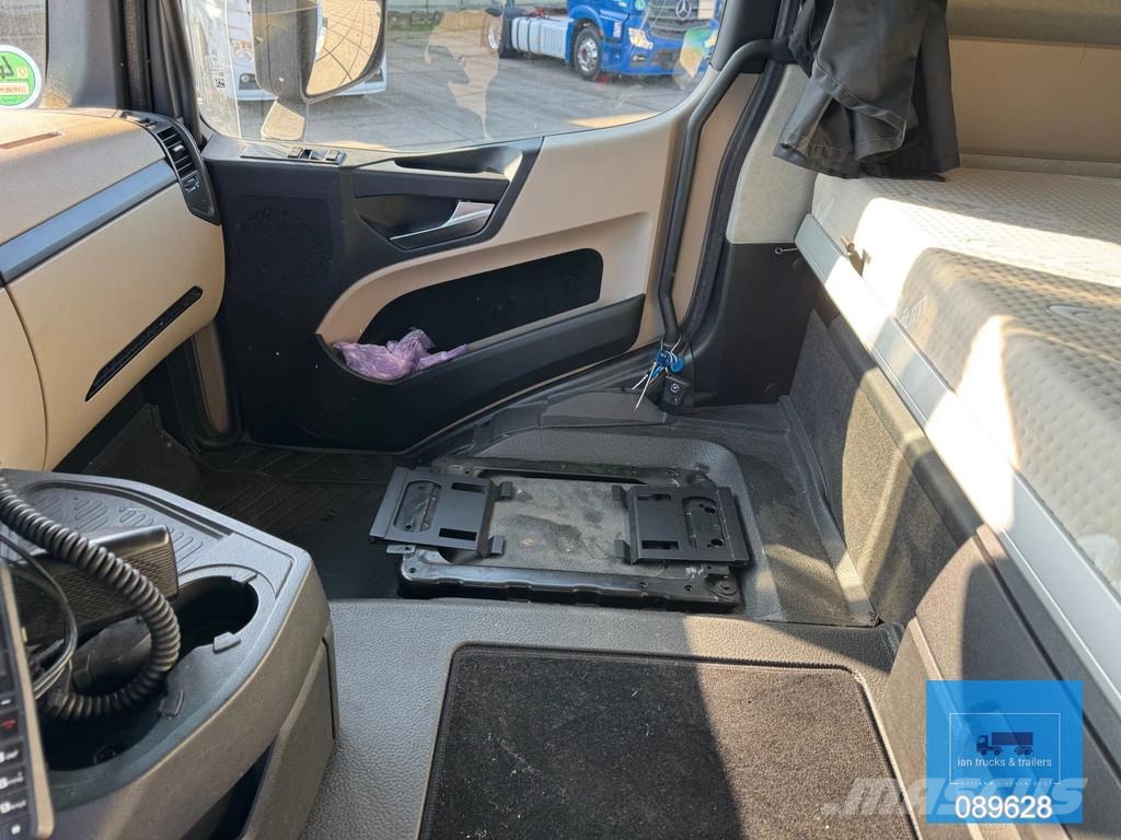 Mercedes-Benz Actros 1843 RETARDER | ADR FL EX/II EX/III AT | EU Sattelzugmaschinen