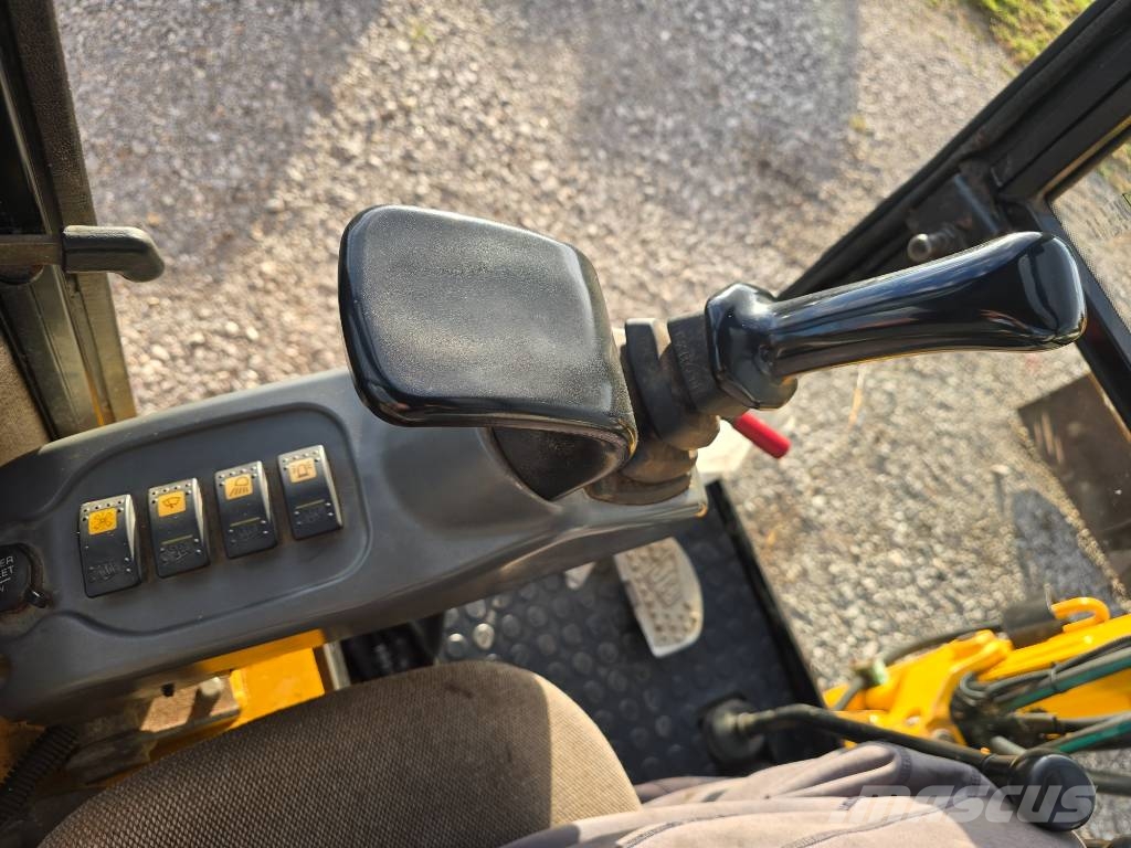 JCB 8015 Міні-екскаватори < 7т