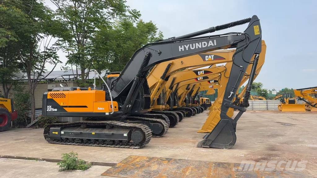 Hyundai HX 225 HD Pásová rýpadla