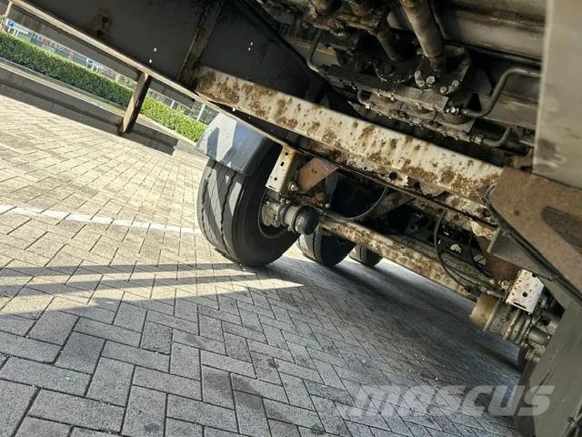 Reisch RSBS-3-ST13 - 90m3 Seitentür BPW Alcoa Kustīgo grīdu puspiekabes