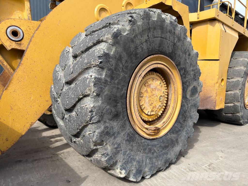 CAT 990H Pyöräkuormaajat