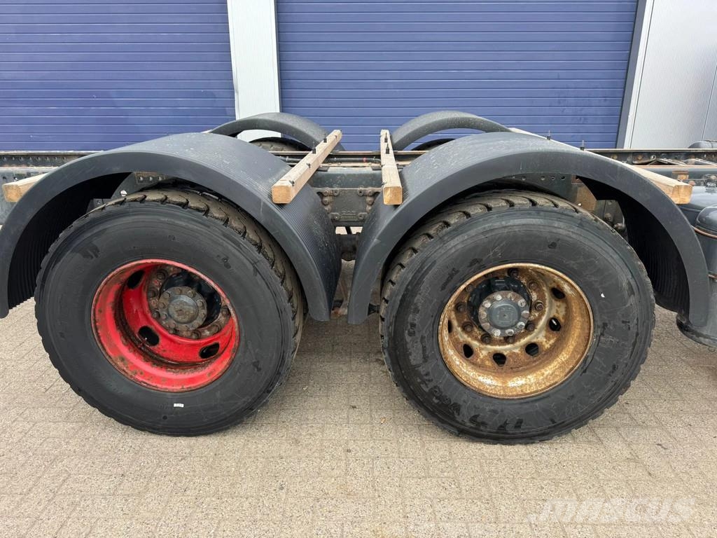 DAF XF 106.480 **6X4-GERMAN TRUCK-ZF INTARDER** Chassis met cabine