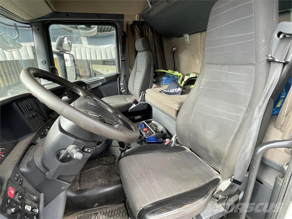 Scania R500 Smagās mašīnas ar celtni