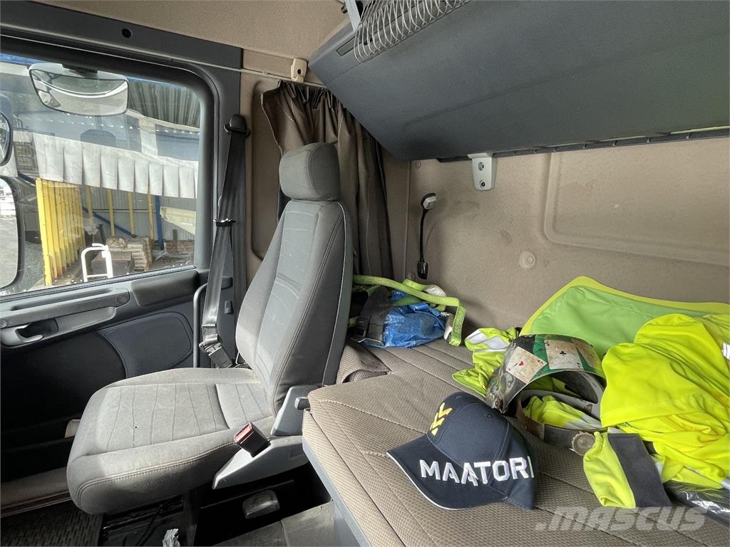 Scania R500 Smagās mašīnas ar celtni