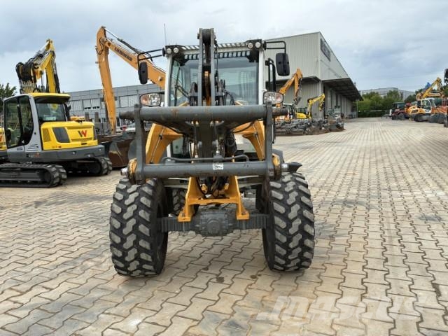Liebherr L 508 Compact Iekrāvēji uz riteņiem