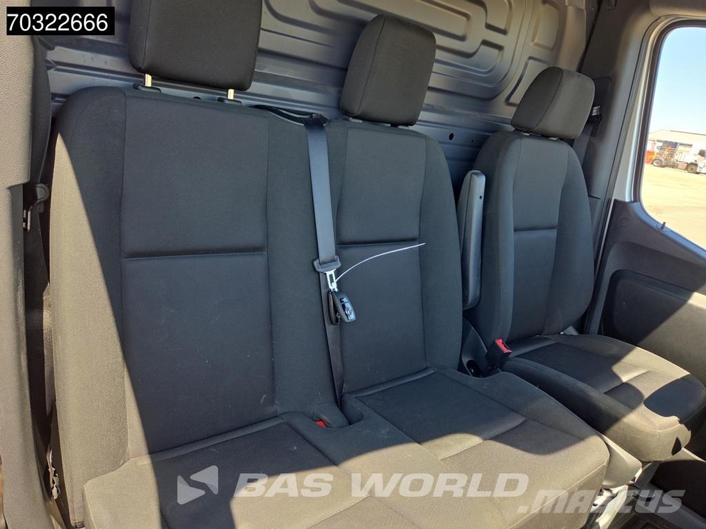 Mercedes-Benz Sprinter 215 CDI Automatik 150PS L2H2 Klima Kamera Furgonetas cerradas