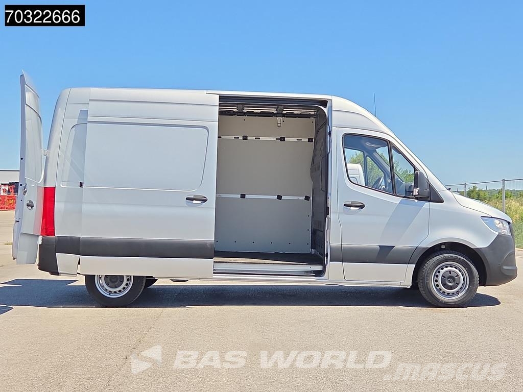 Mercedes-Benz Sprinter 215 CDI Automatik 150PS L2H2 Klima Kamera Furgonetas cerradas