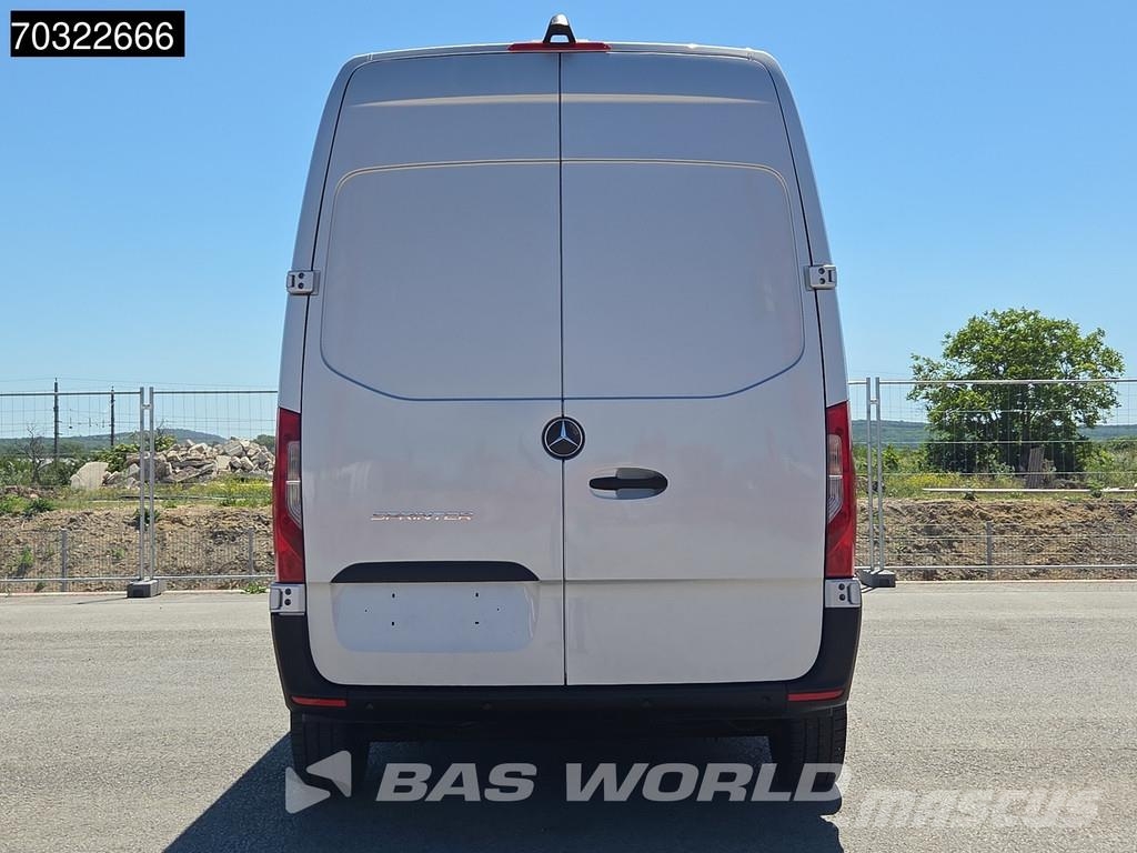 Mercedes-Benz Sprinter 215 CDI Automatik 150PS L2H2 Klima Kamera Furgonetas cerradas