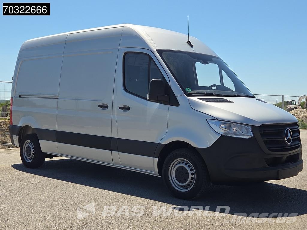 Mercedes-Benz Sprinter 215 CDI Automatik 150PS L2H2 Klima Kamera Furgonetas cerradas