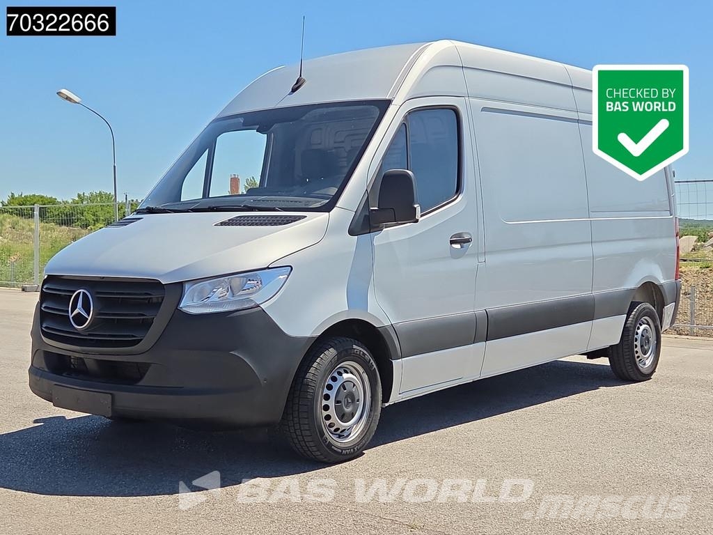 Mercedes-Benz Sprinter 215 CDI Automatik 150PS L2H2 Klima Kamera Furgonetas cerradas