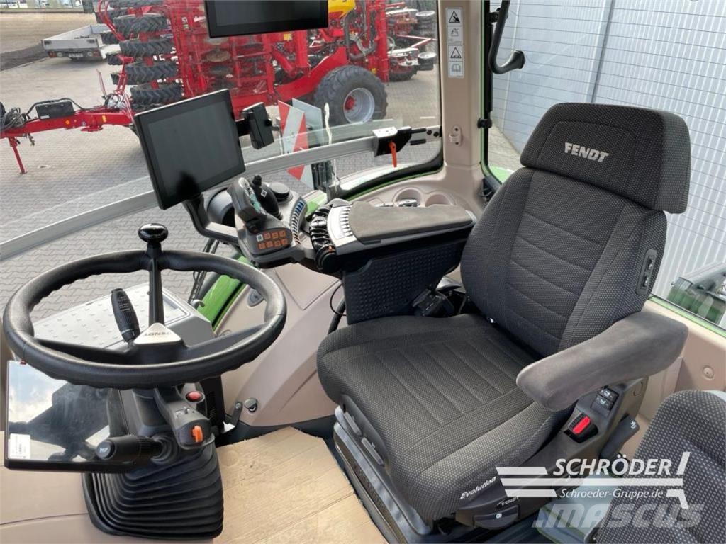 Fendt 936 VARIO GEN7 PROFI PLUS Tractors
