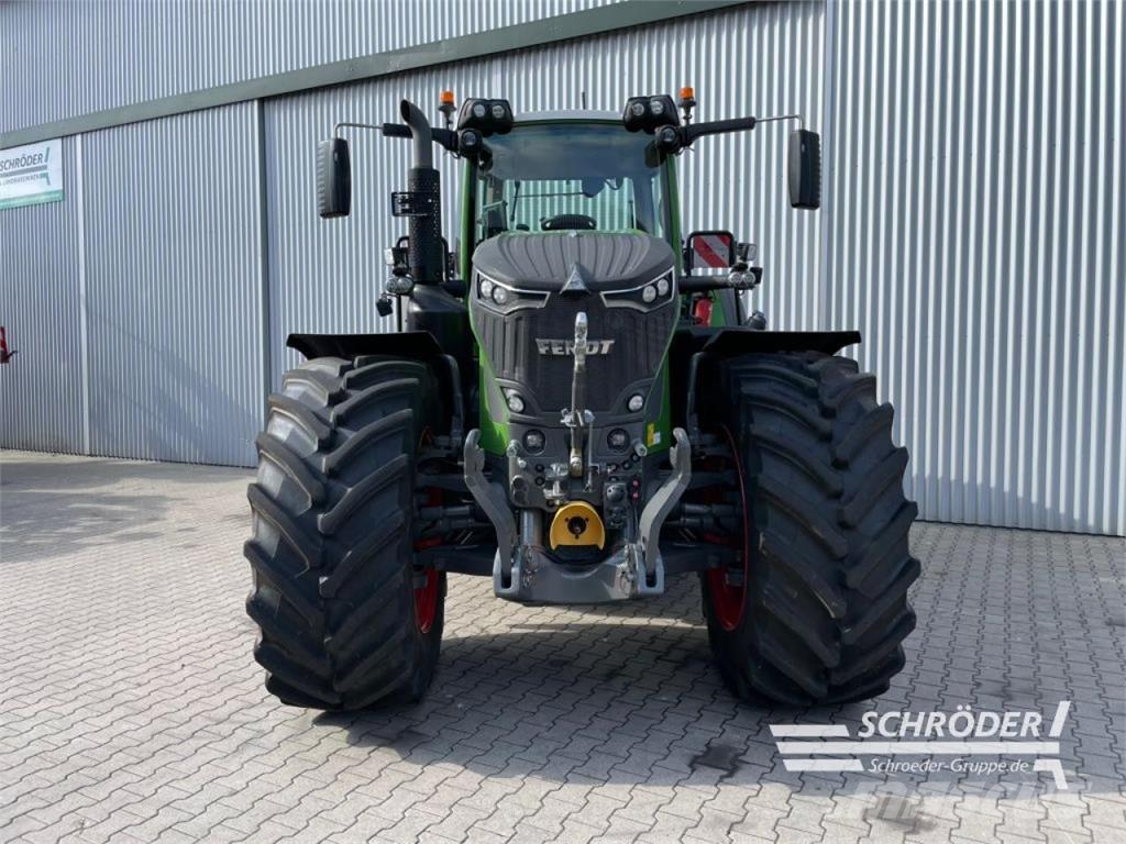 Fendt 936 VARIO GEN7 PROFI PLUS Tractors
