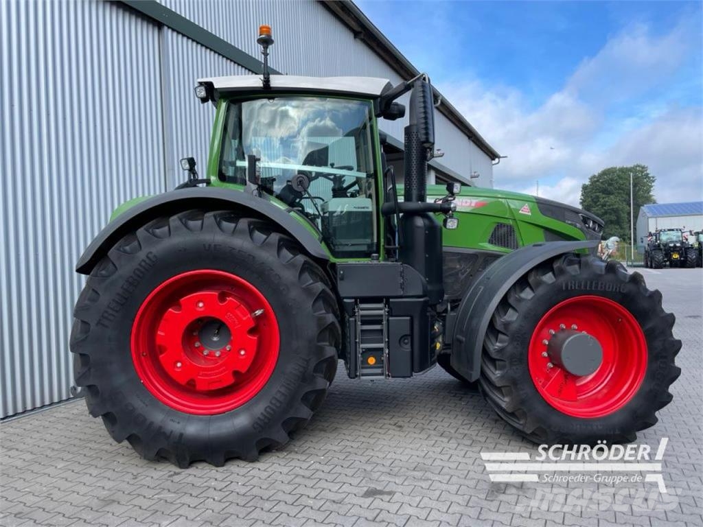 Fendt 936 VARIO GEN7 PROFI PLUS Tractors
