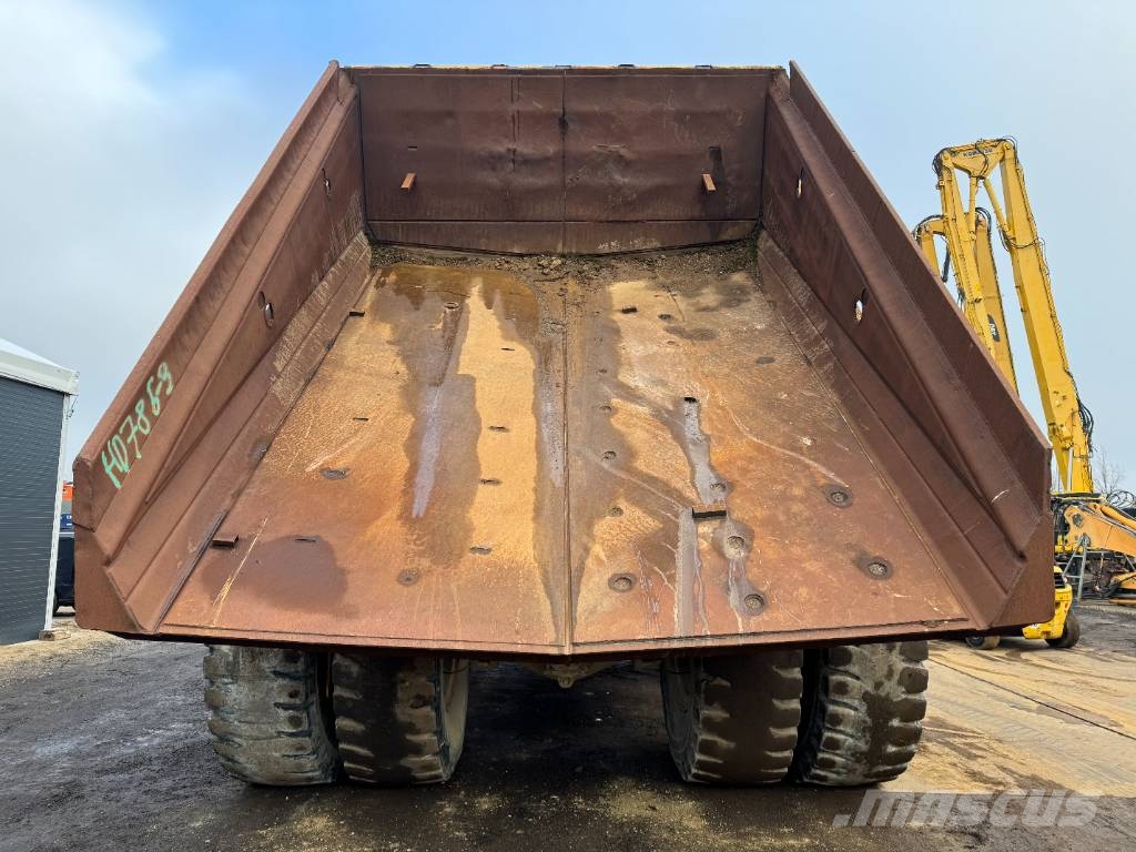 Komatsu HD785-3 - Backup Camera / Airco Atliekų išvežimo technika
