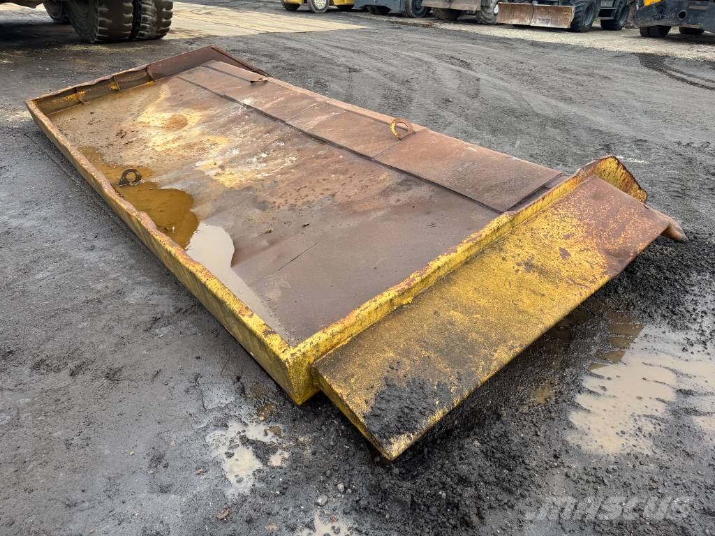 Komatsu HD785-3 - Backup Camera / Airco Atliekų išvežimo technika