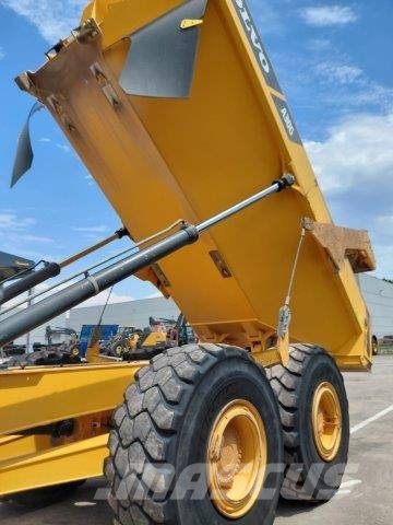 Volvo DUMPER A30G Dúmpers articulados