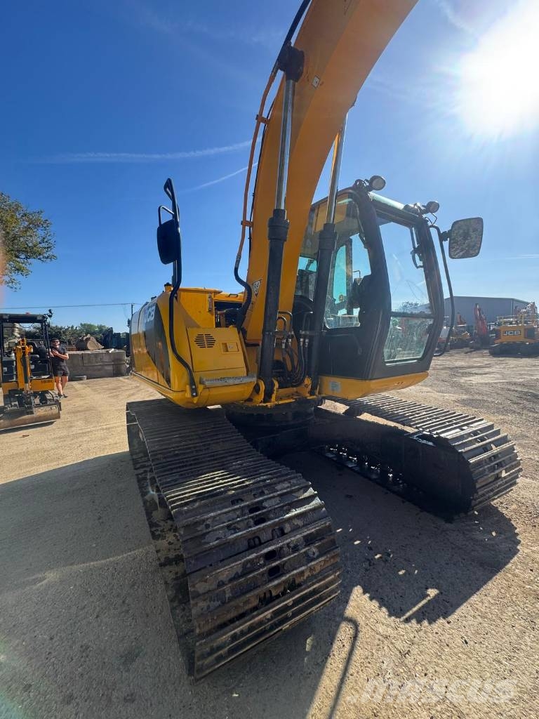 JCB JS 130 LC Lánctalpas kotrók