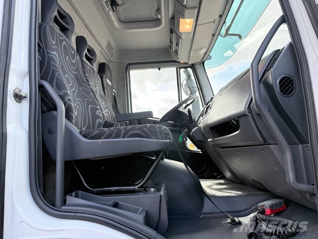 Iveco EuroCargo 180E32 4x2 Schmitz / Thermo King T-1200R Camiones con temperatura controlada