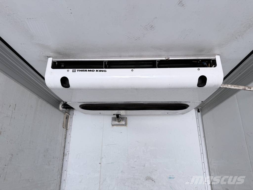 Iveco EuroCargo 180E32 4x2 Schmitz / Thermo King T-1200R Camiones con temperatura controlada