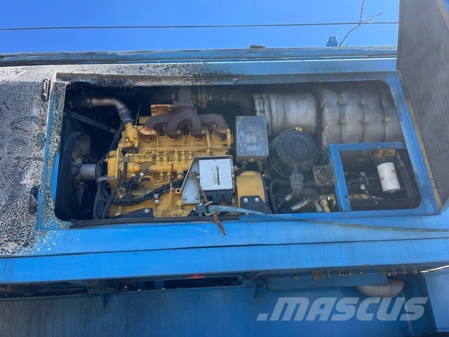 Spierings SK 498 AT4 رافعات الطرق الوعرة