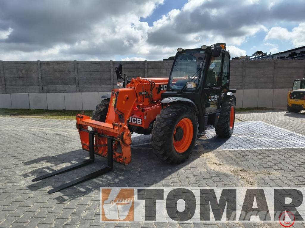 JCB 535-125 Verreikers