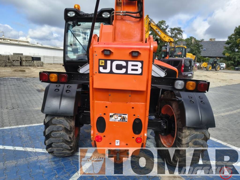 JCB 535-125 Verreikers