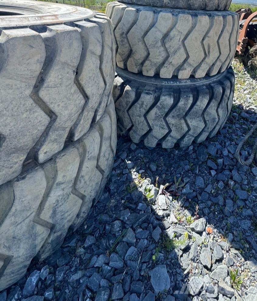 Yokohama 29.5R25 الإطارات والعجلات والحافات