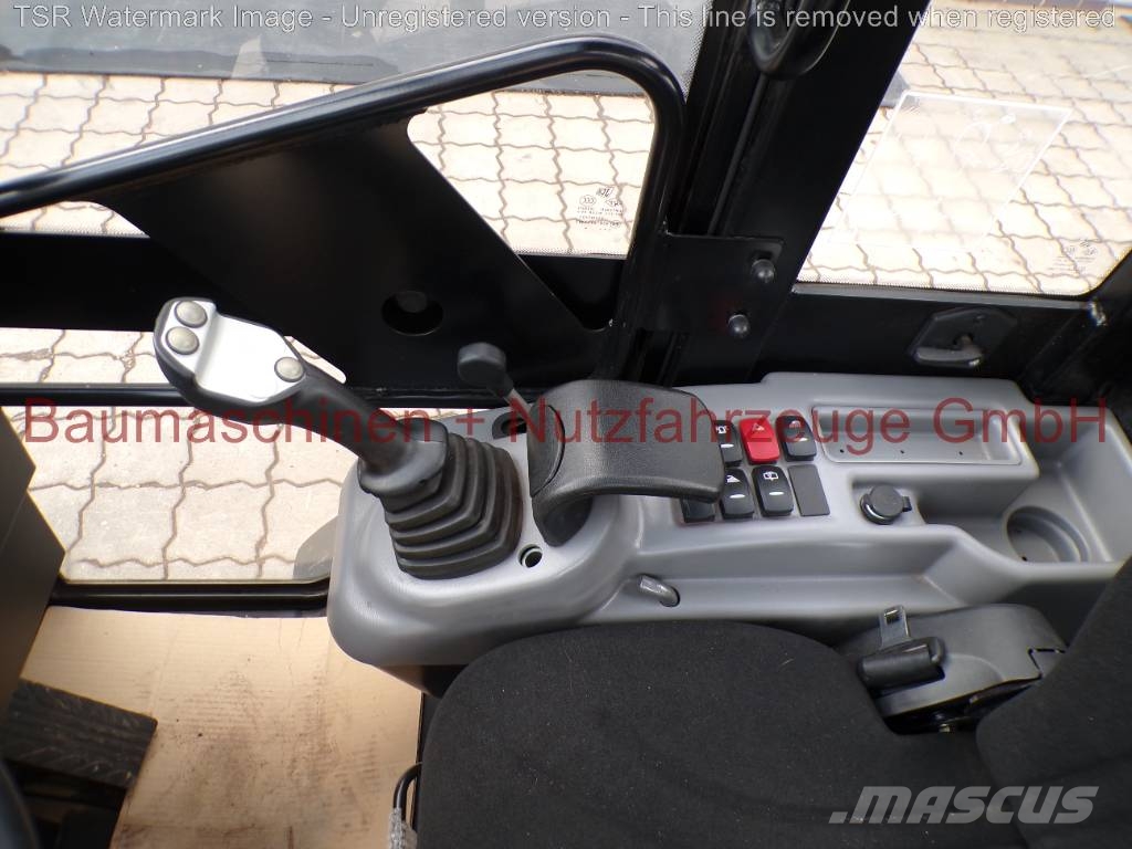 JCB 403 PLUS 50PS Kabine BJ 23 Demo Rataslaadurid
